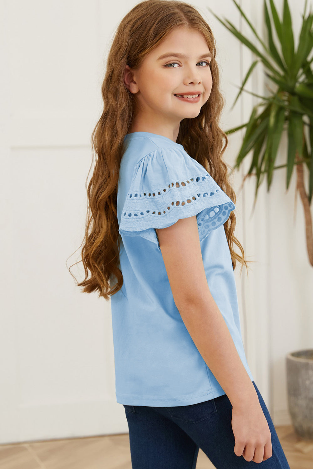 Round Neck Flutter Sleeve T-Shirt - Luminous Bear Shop