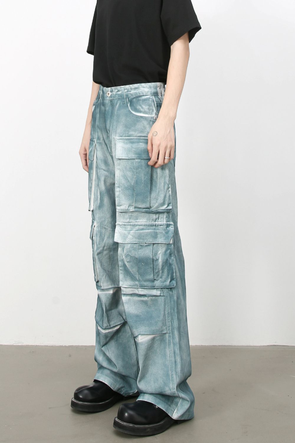 c0f2efeb-d8a1-4a1b-be2c-13e96440d2f6-Max