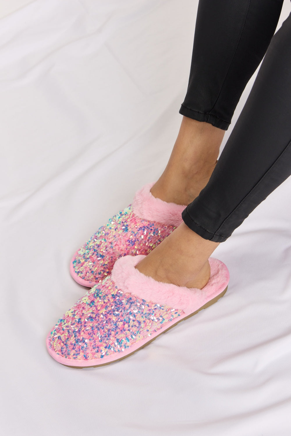 Forever Link Sequin Plush Round Toe Slippers - Luminous Bear Shop