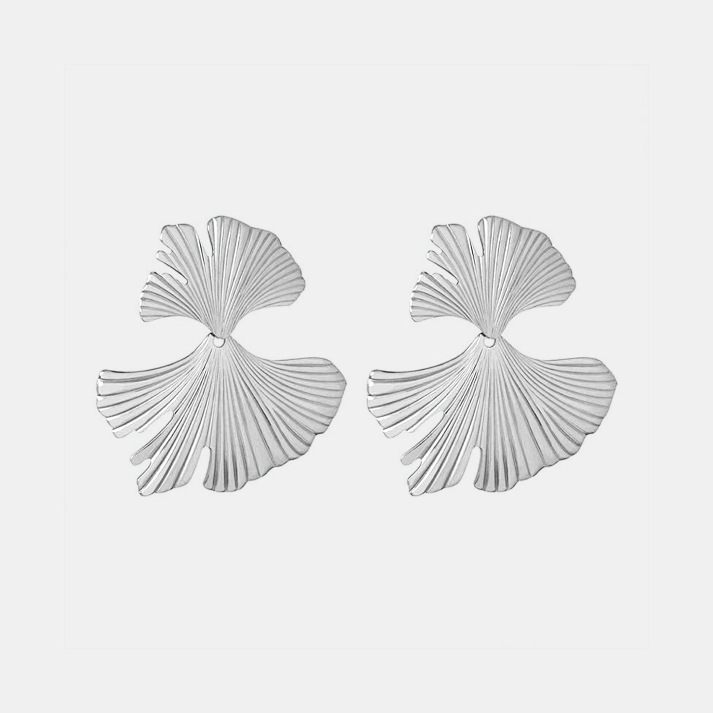 Ginkgo Biloba Design Stud Earrings - Luminous Bear Shop