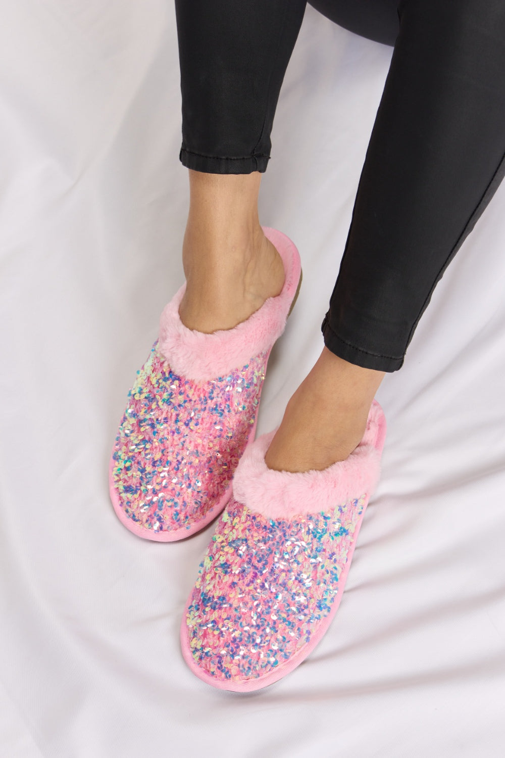 Forever Link Sequin Plush Round Toe Slippers - Luminous Bear Shop