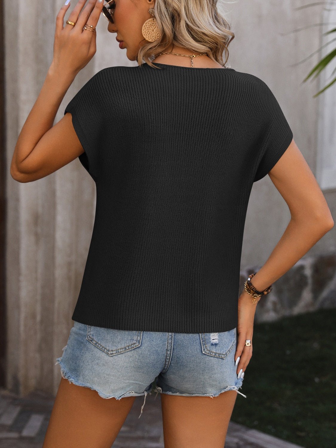 Pocketed Round Neck Cap Sleeve Sweater - Luminous Bear
